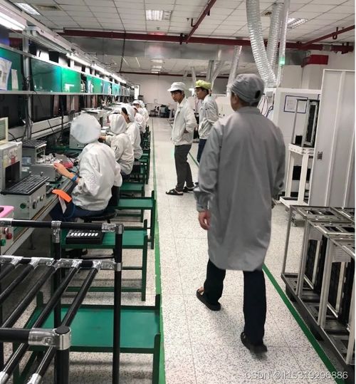 已婚女性在電子廠工作與銷售業務中的家庭與事業平衡挑戰